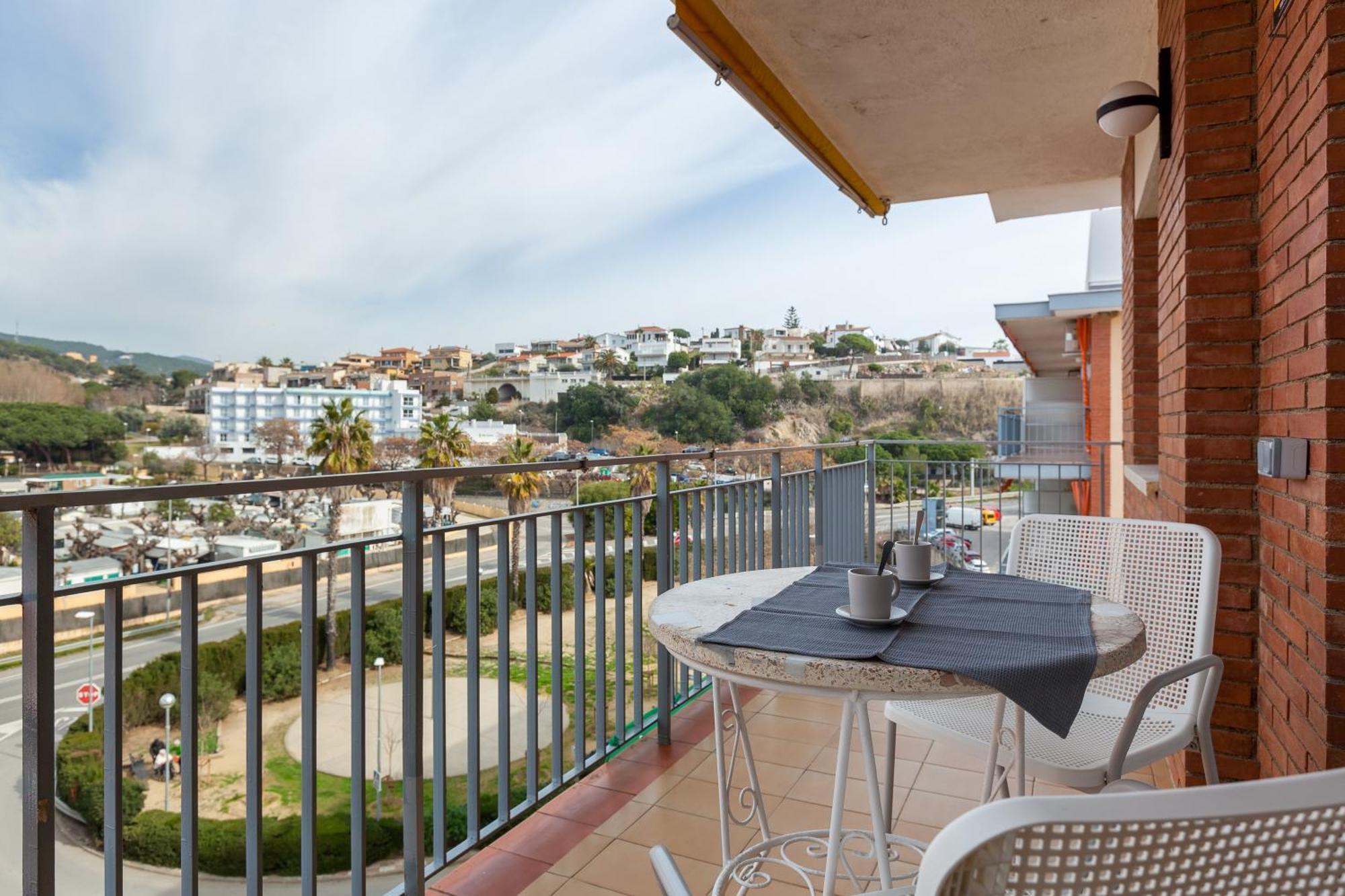 Blue Coast Apartment Canet De Mar Extérieur photo