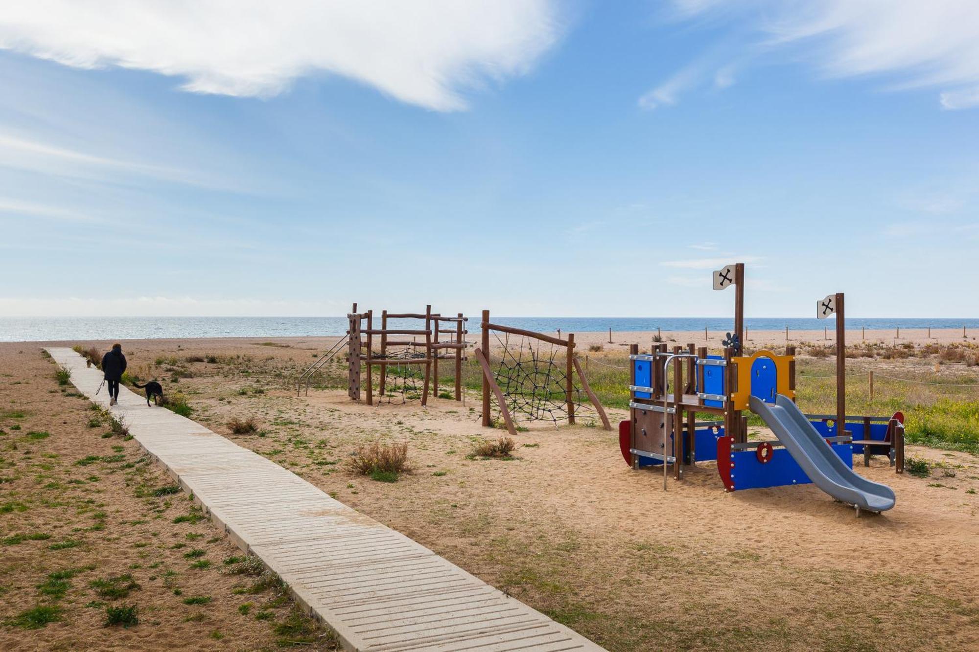 Blue Coast Apartment Canet De Mar Extérieur photo